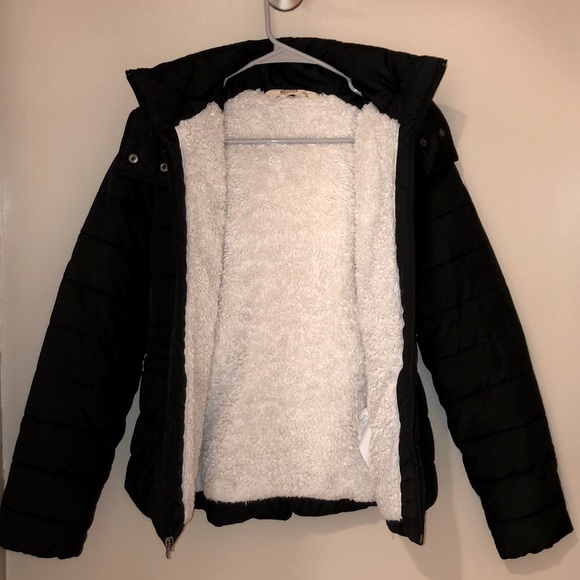 Hollister jacket - Picture 4 of 5